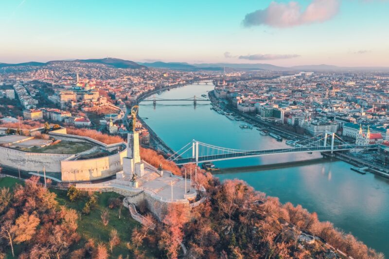 Budapest attractions / Monuments, interesting places and tourist attractions