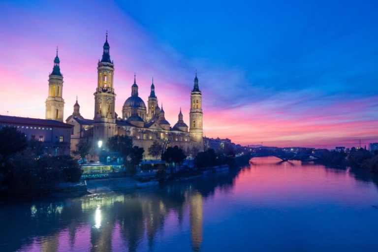Zaragoza / Tourist attractions, interesting places, monuments / What is worth visiting?